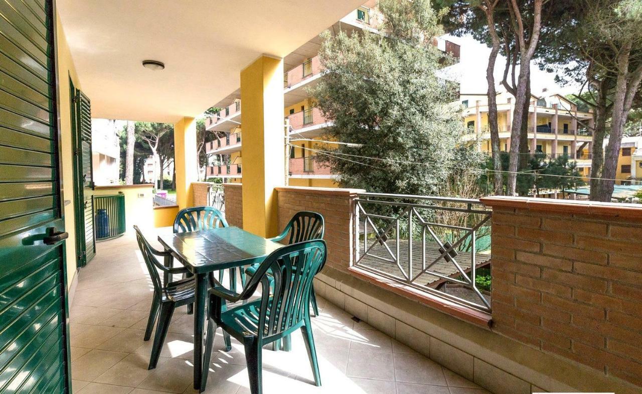Le Terrazze Apartments Лидо-ди-Спина Экстерьер фото