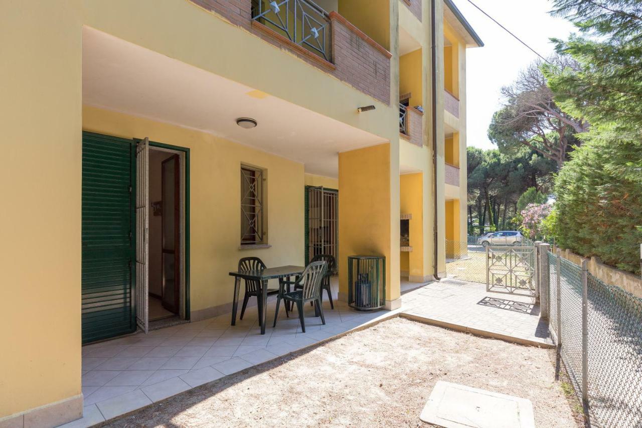 Le Terrazze Apartments Лидо-ди-Спина Экстерьер фото